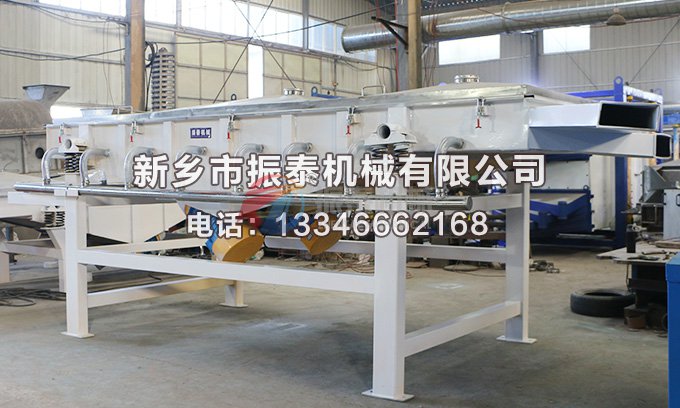 1540型風(fēng)冷式直線(xiàn)振動(dòng)篩